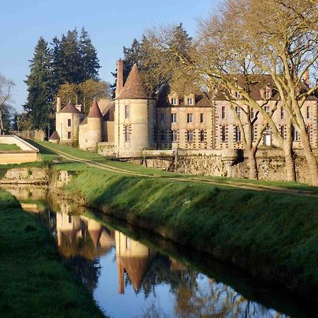 Chateau De La Riviere Bed and Breakfast Pontgouin Exterior foto